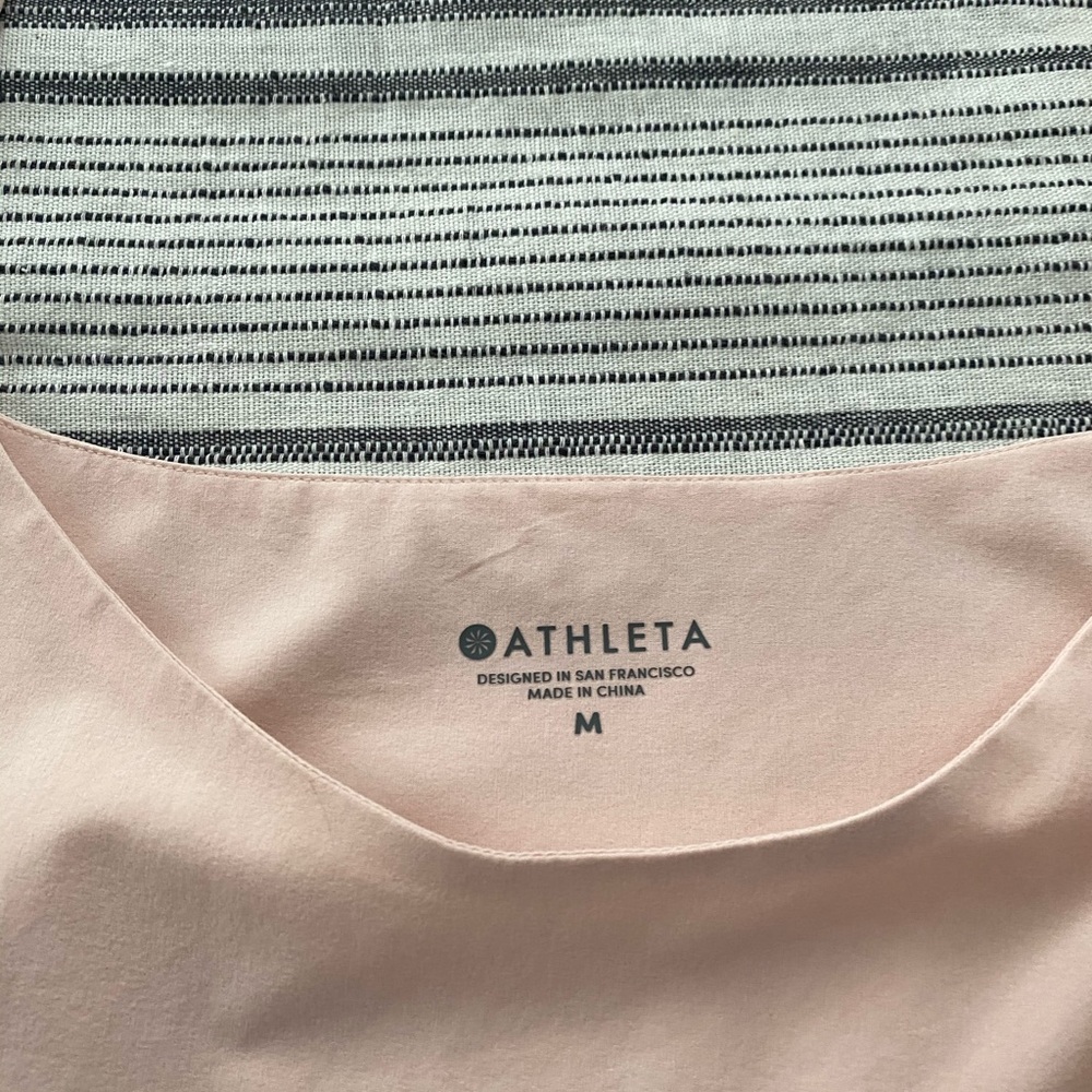 Blush Pink 🌷Athleta Crop Top Tank - Picture 2 of 4